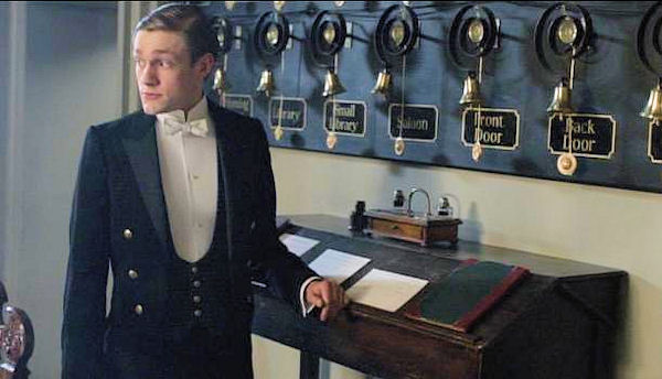 downton-abbey-servants-bells