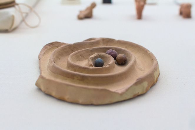 Possible_origin_of_maze_toys